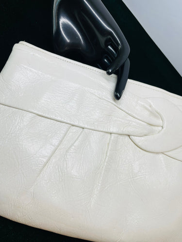 1980’s Ande' White Leather Purse